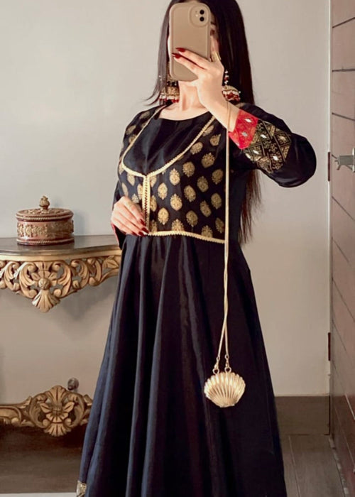 1 Mahoor Haven - gul bano2 0053