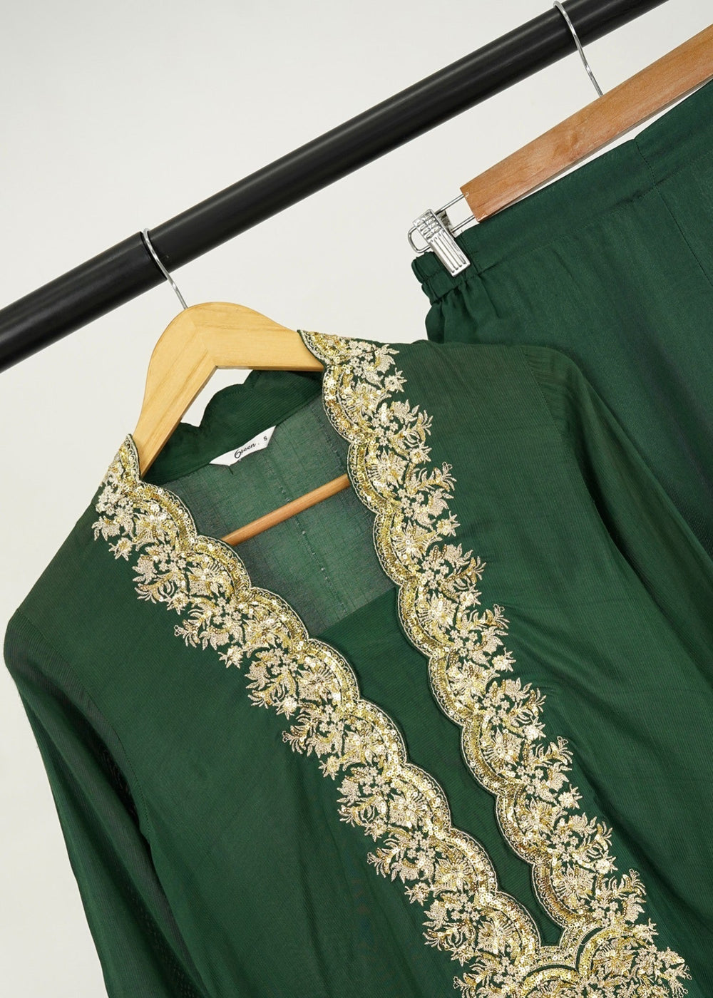 6teen - 3 Pieces Raw Silk Suit Embroidered (Pret) Green