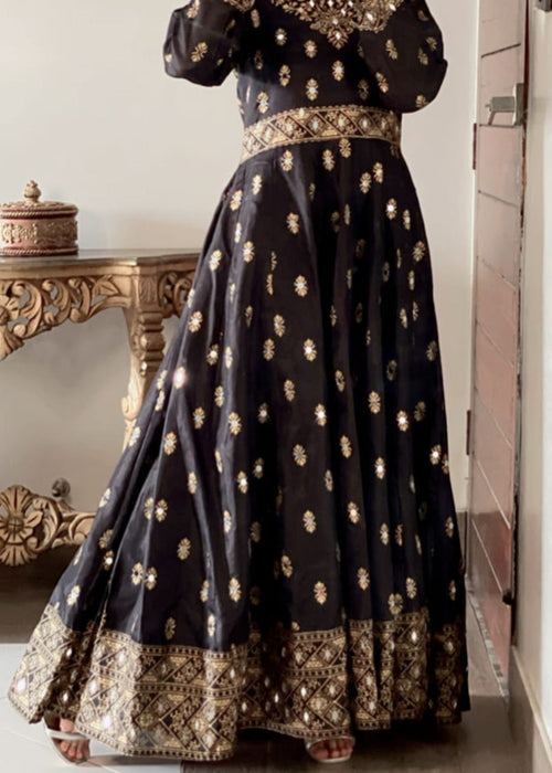 1 Mahoor Haven - 2pc black 0051