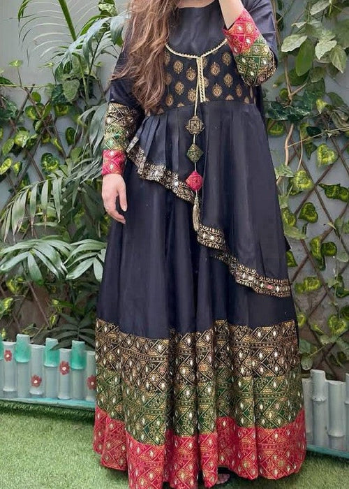 1 Mahoor Haven - gul bano 4pc 0053