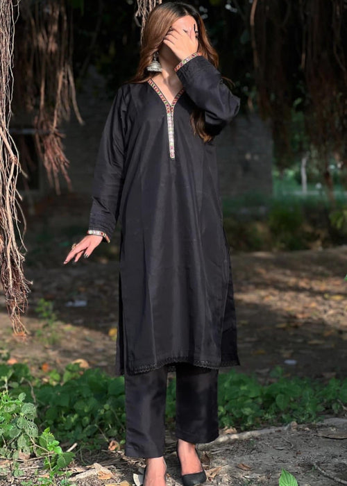 1 Mahoor Haven - 2PC SHIRT AND CAPRI