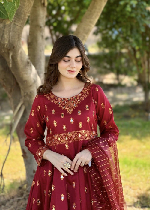 1 Mahoor Haven - 2PC MAROON 0051